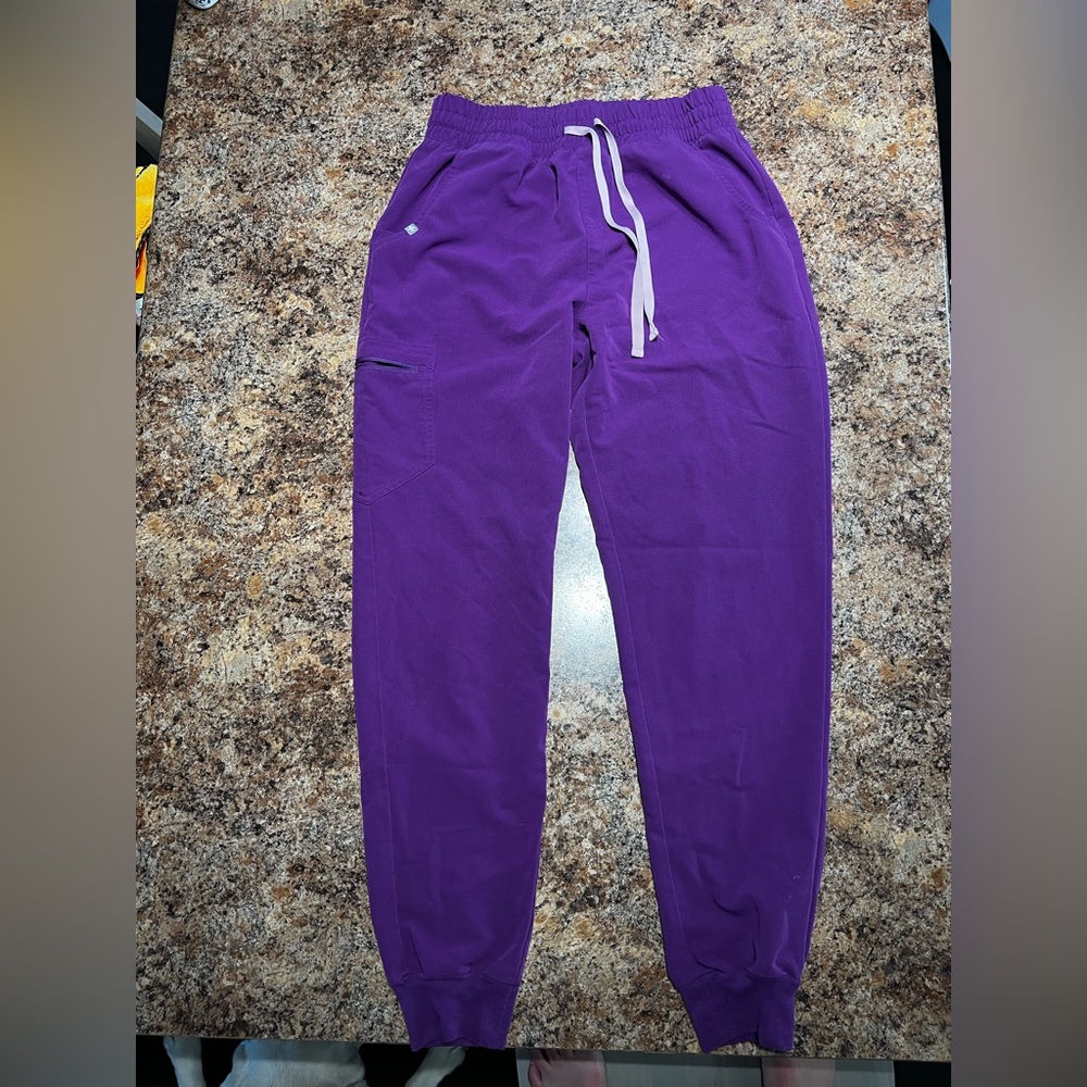 Medium tall Figs Jogger